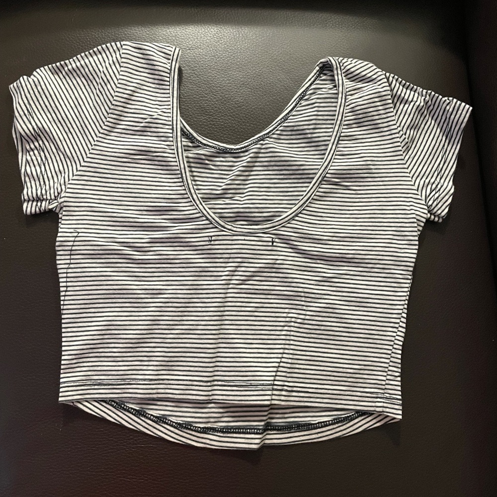 Brandy Melville Crop Top